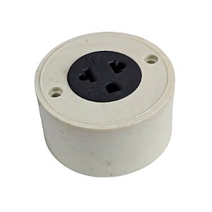 Tomada Polarizada de Sobrepor 2 Polos + Terra 20A 250V 12.125 Transmobil