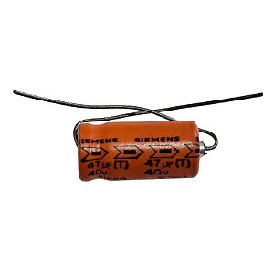 Capacitor Eletrolítico 47uF x 40V Axial 91000 Siemens