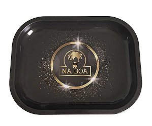 Bandeja Pequena De Metal Na Boa
