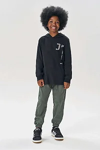 CONJUNTO CAMISETA  E CALCA JOGGER JOHNNY FOX