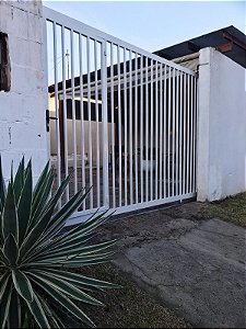 MFP-10 PORTÃO RIPADO VERTICAL