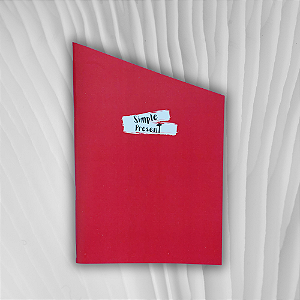 Caderno Basique Pauta Vermelho - Linhas Tortas