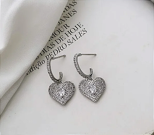 Brinco Maria Cândida