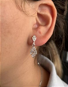 Brinco detalhes vazados 27mm - Prata 925 @