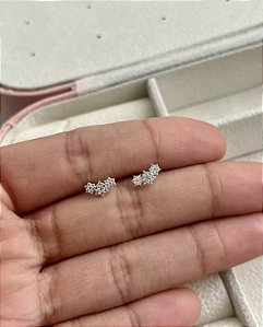 Brinco 3 flores cristais 8x4mm - Prata 925 @