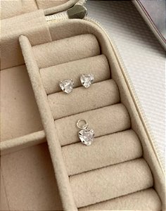 @ Conjunto corações zircônias Cristais 6mm  - Prata 925