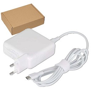 Fonte Carregador Compatível Com Macbook Pro a1708 61W Usb C