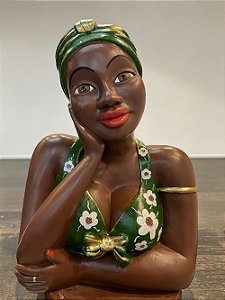 Boneca namoradeira de Janela