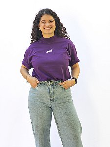 Camiseta Oversized Roxa Gola Alta