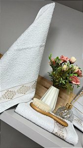 TOALHA DE ROSTO - 48X73 CM - BRANCO - 1 UNIDADE