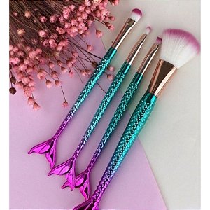 Kit Pincel Sereia 4 Peças em Cores Sortidas para Maquiagem