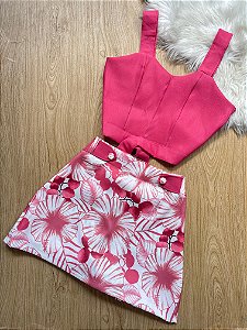 Conjunto Plus Size Shorts Saia e Cropped