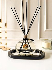 Difusor Black com Dourado 300ml + Bandeja Oval Preta P