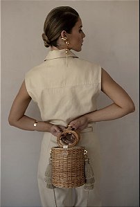 BUCKET BAG alça rattan - CÁQUI