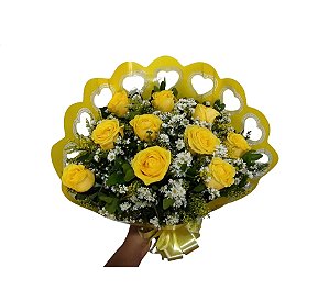 Buquê de Rosas Amarelas - Modelo Doze Amores