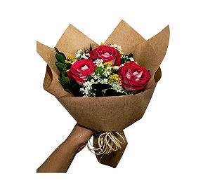 Buquê de Rosas Lady - Modelo Trio Pop Francês