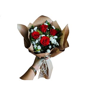 Buquê de Rosas Vermelhas - Modela Quarteto Pop Francês