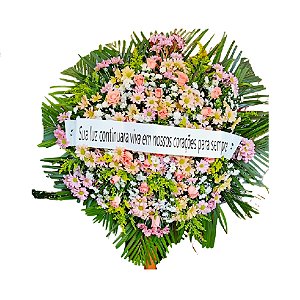 Coroa de Flores – Doce Lembrança 🌸🤍🕊️