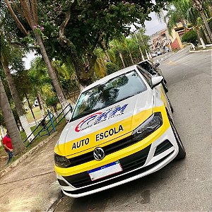 Oferta de Auto Escola Branco c/ Duplo Comando