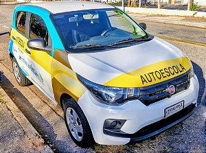 Carro de Auto Escola Mobi Branco Sorocaba-sp