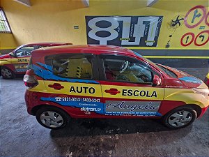 Carro de Auto Escola Mobi Vermelho São Paulo-Sp