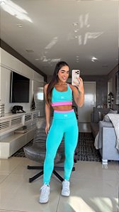 Conjunto Jhoe Verde Agua Com Rosa