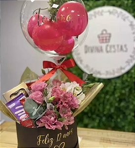 Box Te Amo com Balão Bubble, Flores e Ferrero Rocher | Presente Romântico