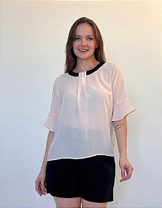 BLUSA CASUAL COM PREGAS