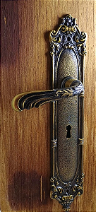 1 GR - FECHADURA COLONIAL ANTIGA EM LATÃO MACIÇO PARA PORTA INTERNA - ALIANÇA