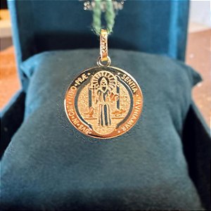 Pingente São Bento Ouro 18K