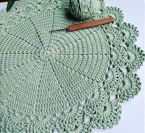kit Sousplat em crochê 4 peças 40 cm diâmetro S011