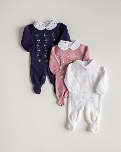 MACACÃO PARA BEBÊS DE TRICOT FLORISTA