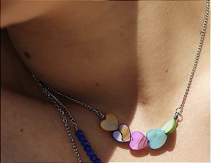 Colar coração de madrepérola