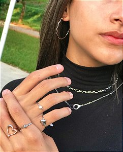 Argola zig zag