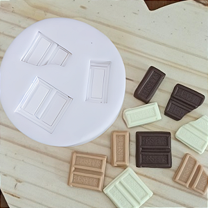 Molde Chocolates 2