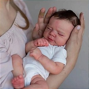 Bebê Reborn Recem Nascida Laurie