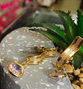 Brinco Dourado Com Pedra