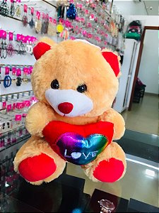 Urso fofo vermelho/marrom