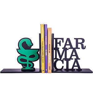Aparador de livros farmácia