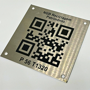 500 placas em Inox com QR Code Gravado