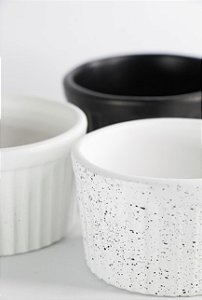 Mini Vaso Decorativo de Gesso