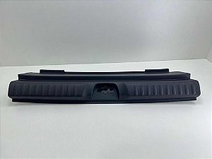 Acabamento Soleira Porta Malas Tracker 2020 A 2023 26246909