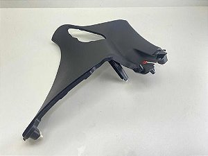 Acabamento Superior Coluna Traseira Esquerda Yaris Hatch