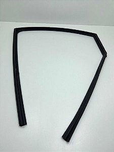 Canaleta Porta Traseira Esquerda Tracker 2020 A 2023