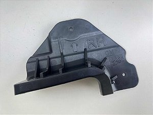 Suporte Forro Porta Traseira Direita Tracker 2014 A 2019