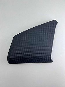 Moldura Esquerda Painel Tracker 2020 A 2023 26222918