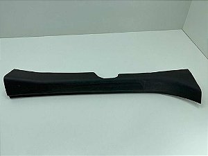 Soleira Dianteira Esquerda Gm Cobalt Até 2015 94770935