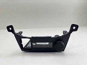 Moldura Tomada 12v Usb Tracker 2017 A 2021