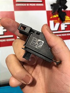 Interruptor Luz Porta Luvas Vw Jetta 2011 A 2015 1k0947561