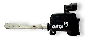 Trava Portinhola Tanque Gm Onix 2013 A 2019 13348741